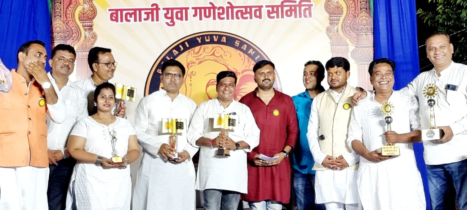 बालाजी युवा गणेशोत्सव समिति ने किया भजन गीतों का कार्यक्रम