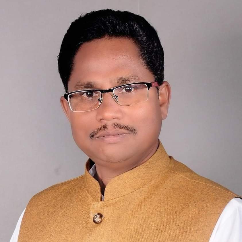 आदिवासियों के संवैधानिक अधिकारों पर कटौती हमें को स्वीकार नहीं : रूप सिंह मंडावी