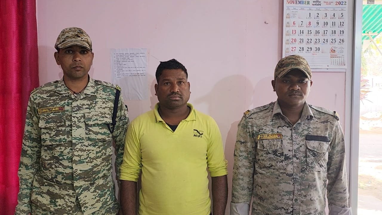 हत्या के घटना में शामिल माओवादी हुआ गिरफ्तार