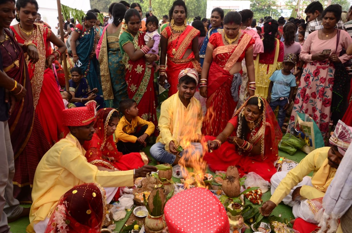 मुख्यमंत्री कन्या विवाह कार्यक्रम में 75 जोड़ों ने किया गृहस्थ जीवन में प्रवेश