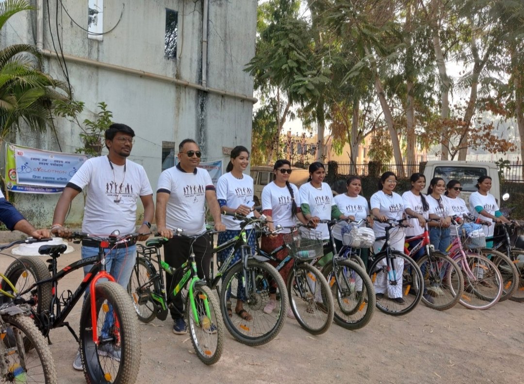 अंतरराष्ट्रीय महिला दिवस के पूर्व साइक्लोथॉन में महिलाओं ने लिया भाग 