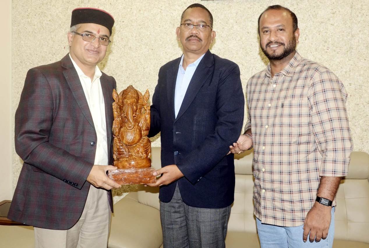 लब्सना के निदेशक ने प्रशासन के नवाचार और पर्यटन स्थल की सफाई व्यवस्था की सराहना