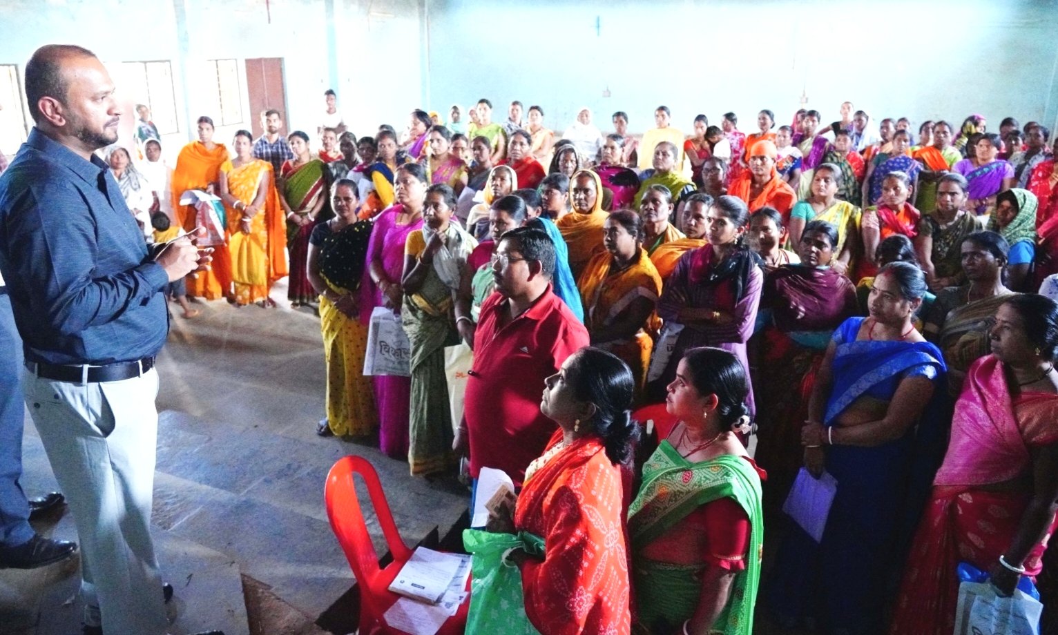 सभी पात्र मातृ शक्तियों को योजना से मिलेगा लाभ : कलेक्टर