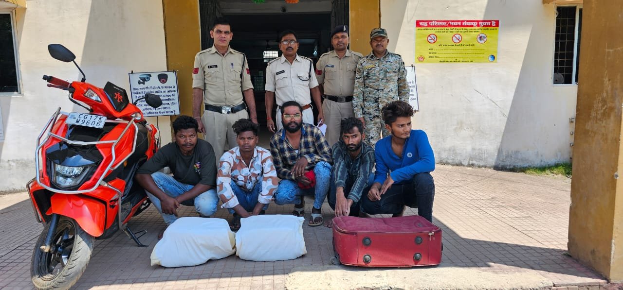 अवैध रूप से गांजा तस्करी करने वालों पर बस्तर पुलिस ने की कार्यवाही