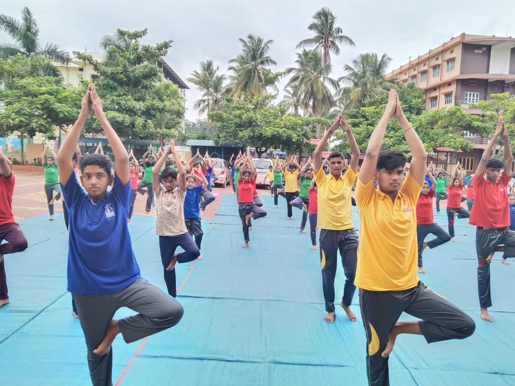 विद्या ज्योति स्कूल में मनाया गया अंतर्राष्ट्रीय योग दिवस