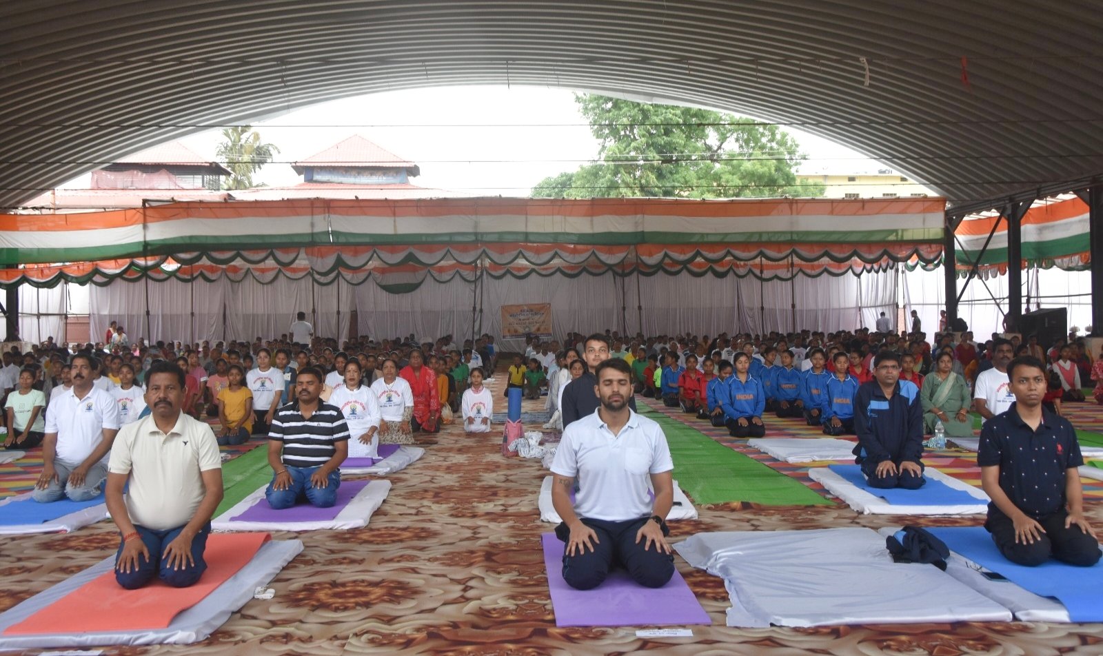 ॐ और योग के घोष से गूंजा माई दंतेश्वरी का पवित्र प्रांगण
