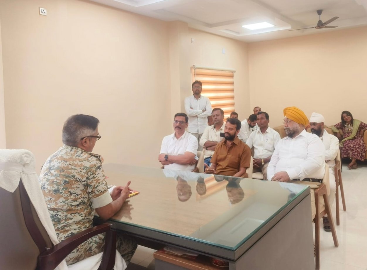 बस्तर शांति के टापू के नाम से प्रसिद्ध, इसकी एकता, अखंडता बनाए रखना प्रशासन की जिम्मेदारी : सुशील मौर्य