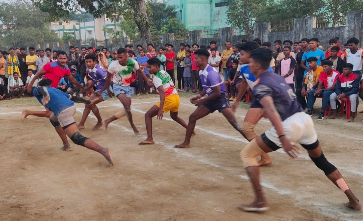 बस्तर ओलंपिक के लिए खिलाड़ियों का अधिक से अधिक पंजीयन कराने कलेक्टर ने दिया निर्देश
