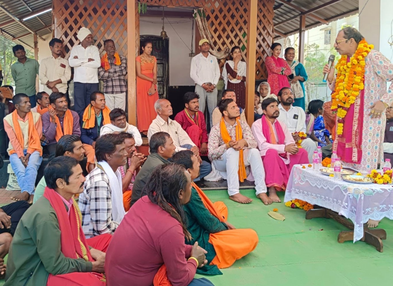 देवगुड़ियों की संरक्षण और पुजारियों की सम्मान के लिए काछनगुड़ी में हुई बैठक