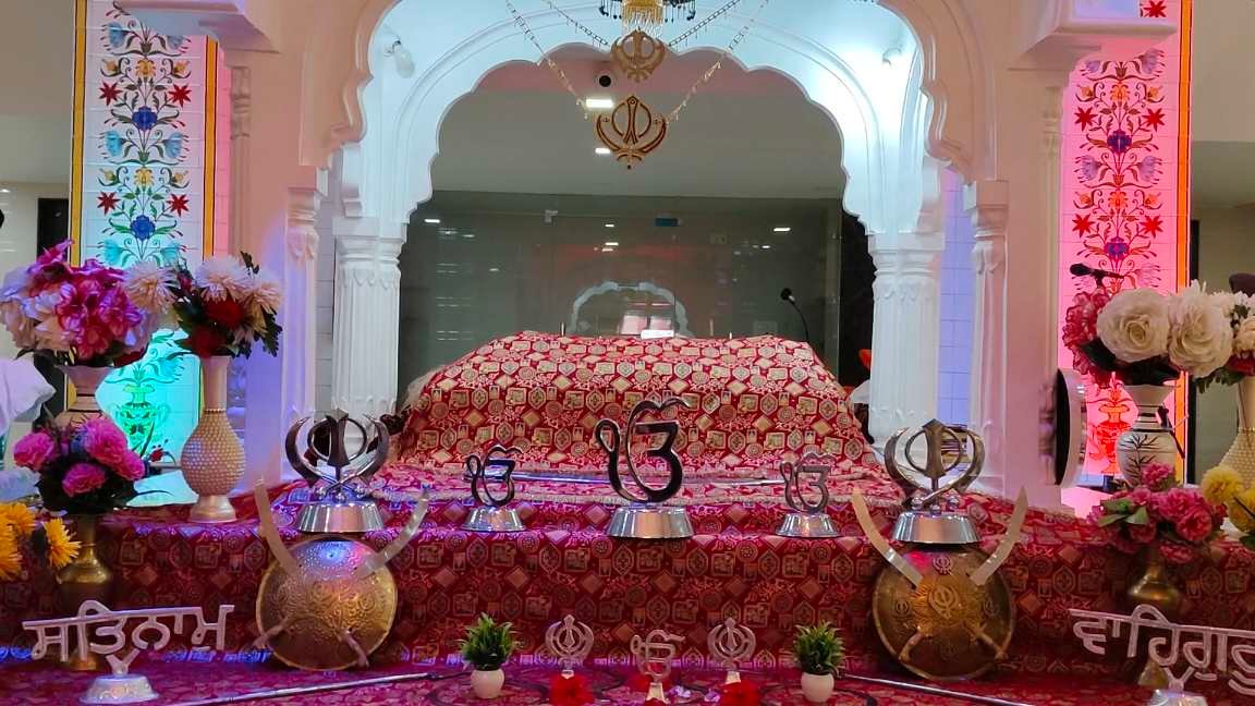 गुरु अर्जन देव जी के शहीदी दिवस पर सिख समाज ने श्रद्धापूर्वक किया नमन