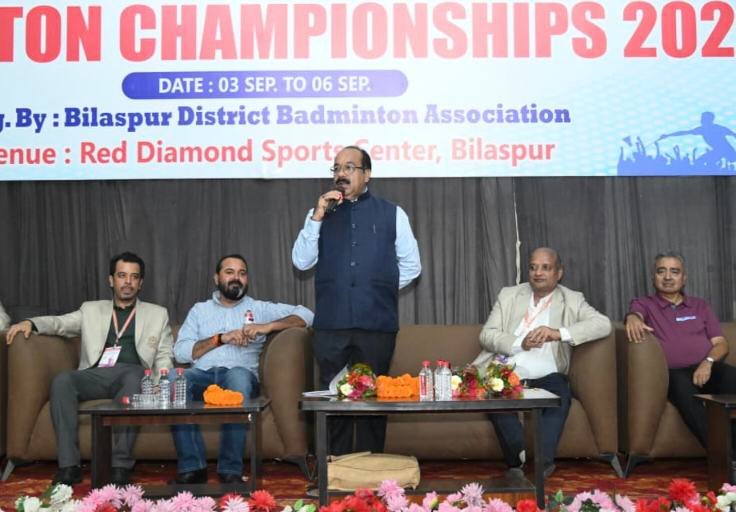 वेस्ट जोन इंटर स्टेट बैडमिंटन प्रतियोगिता के विजेता हुए पुरस्कृत