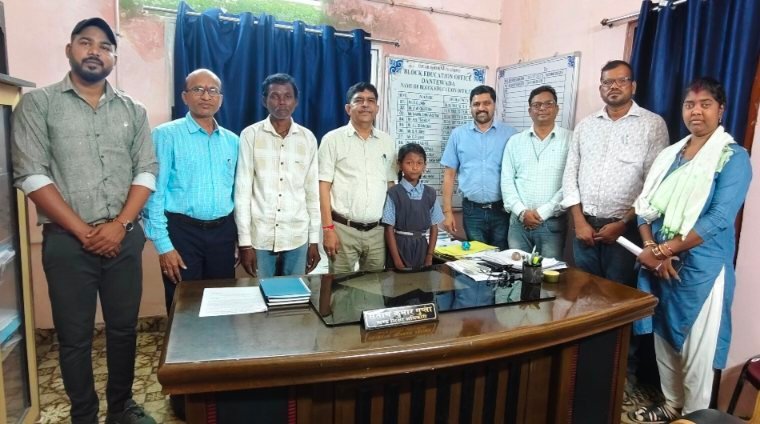 प्रतिभा का दमखम दिखाते हुए दंतेवाड़ा की बेटी ने प्रतियोगिता में रौशन किया नाम